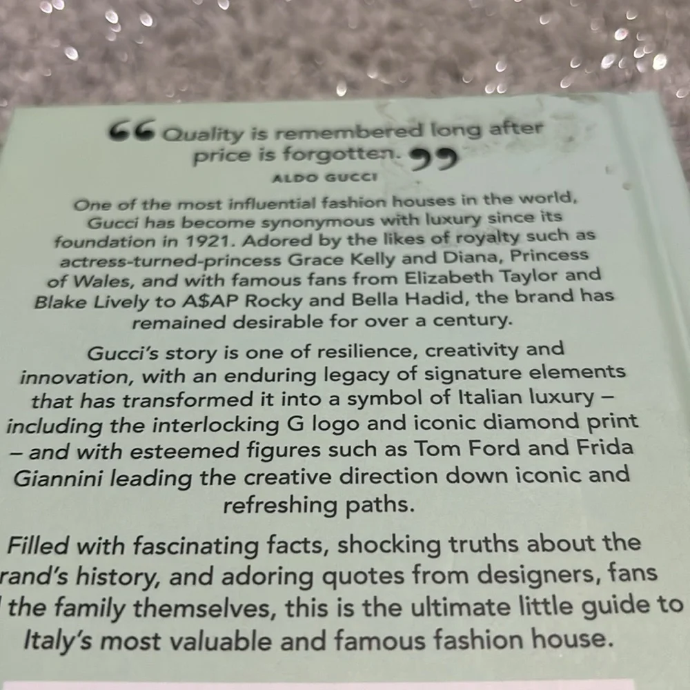 Gucci book! - Picture 2 of 3